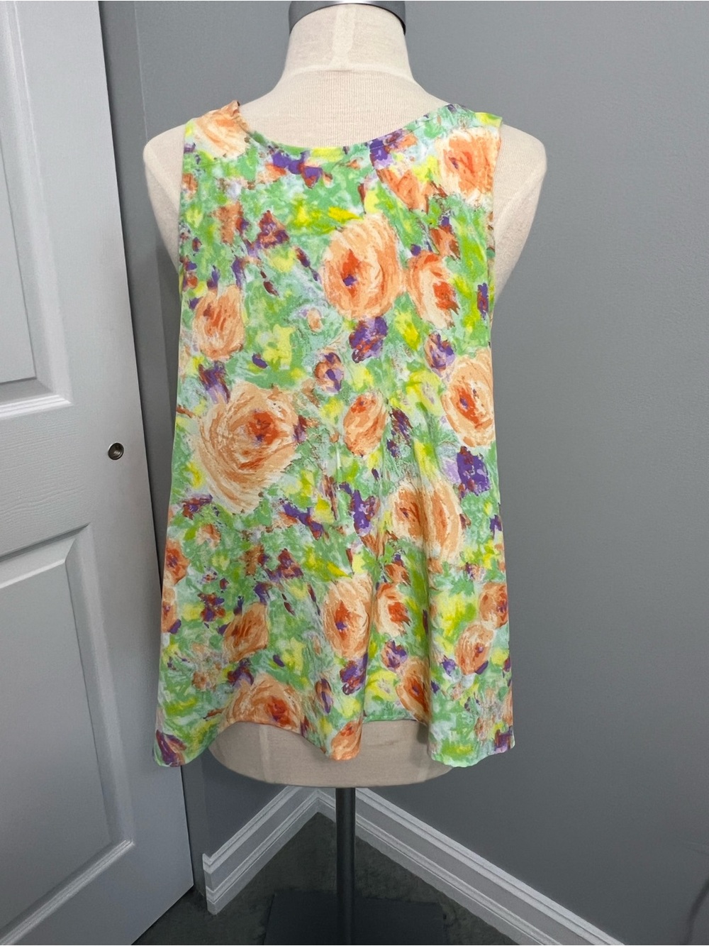 Floral Sleeveless Swing Tank Top - multi colored, open tie up back